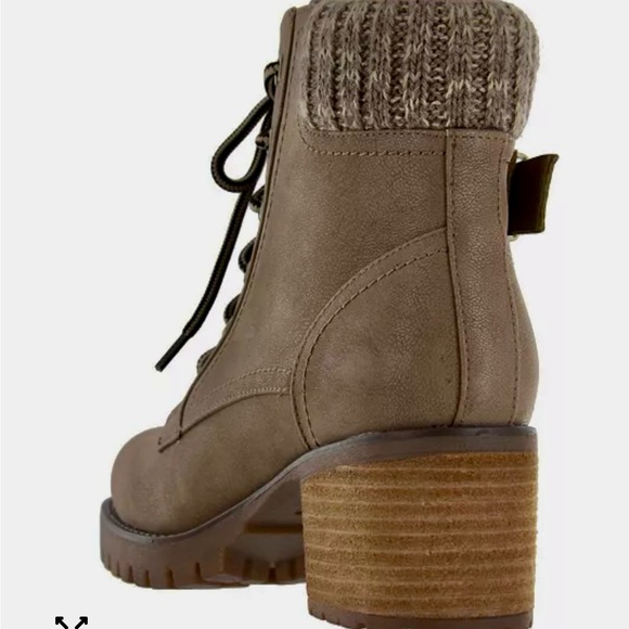 MIA Women's Leather Lace Up Tan Boots Size 8 Excellent condition - Picture 5 of 13